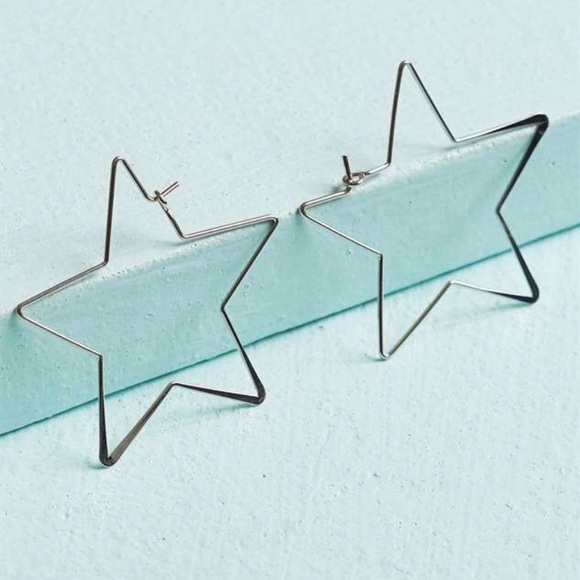 Altar'd State Jewelry - Altar’d State Gold star hoop earrings 🥂